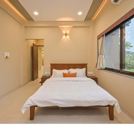 Вілла Radha Krishna 5Bhk Лонавла Екстер'єр фото